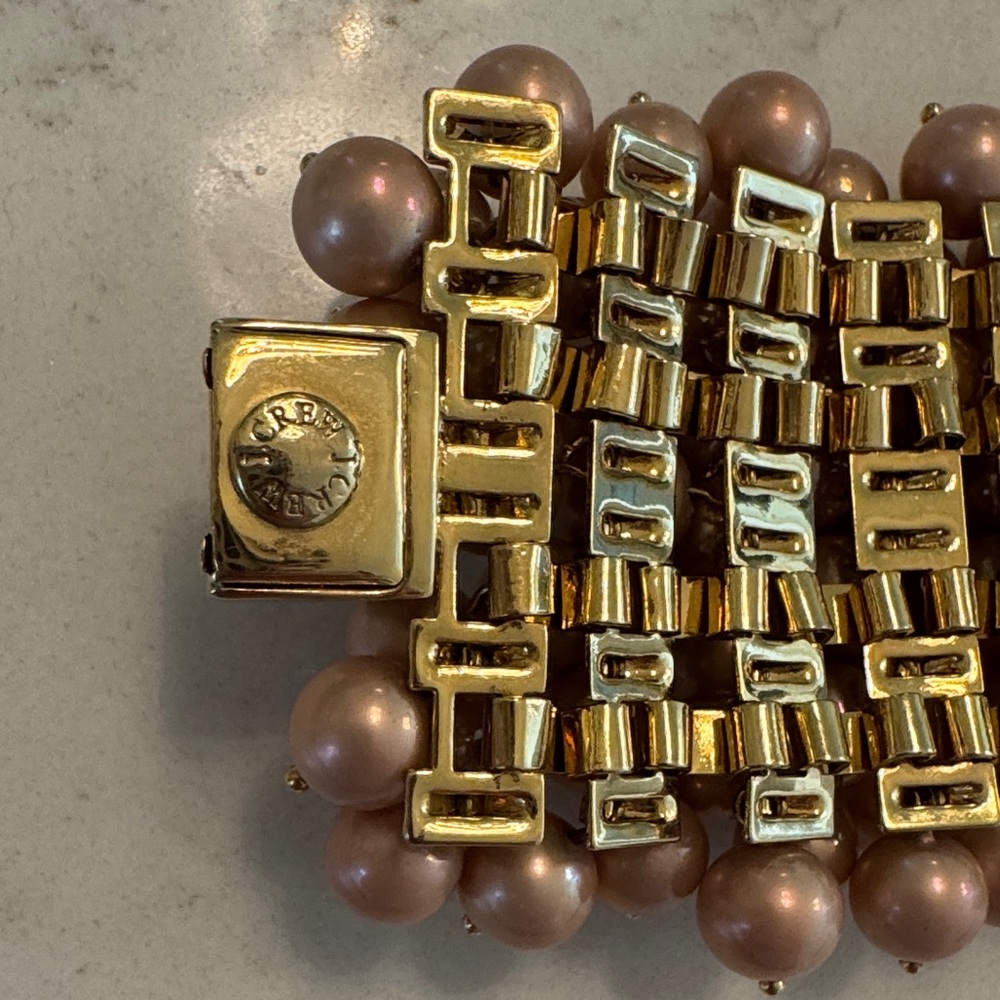 J.Crew Elegant Pearl cuff Bracelet, light pink & gold - Picture 4 of 7